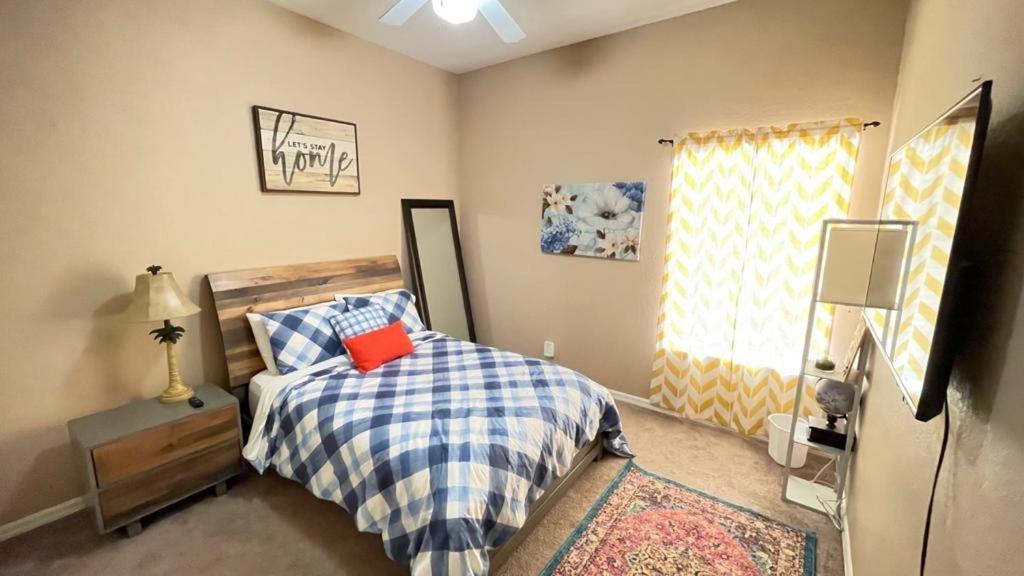 Beautiful 3 Bedroom Apartment minutes from Disney! Kissimmee Extérieur photo