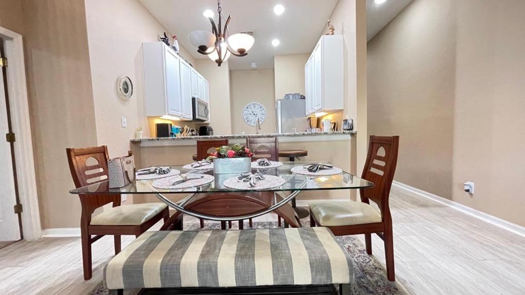 Beautiful 3 Bedroom Apartment minutes from Disney! Kissimmee Extérieur photo