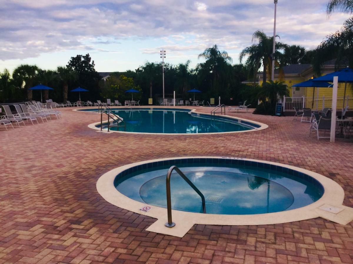 Beautiful 3 Bedroom Apartment minutes from Disney! Kissimmee Extérieur photo