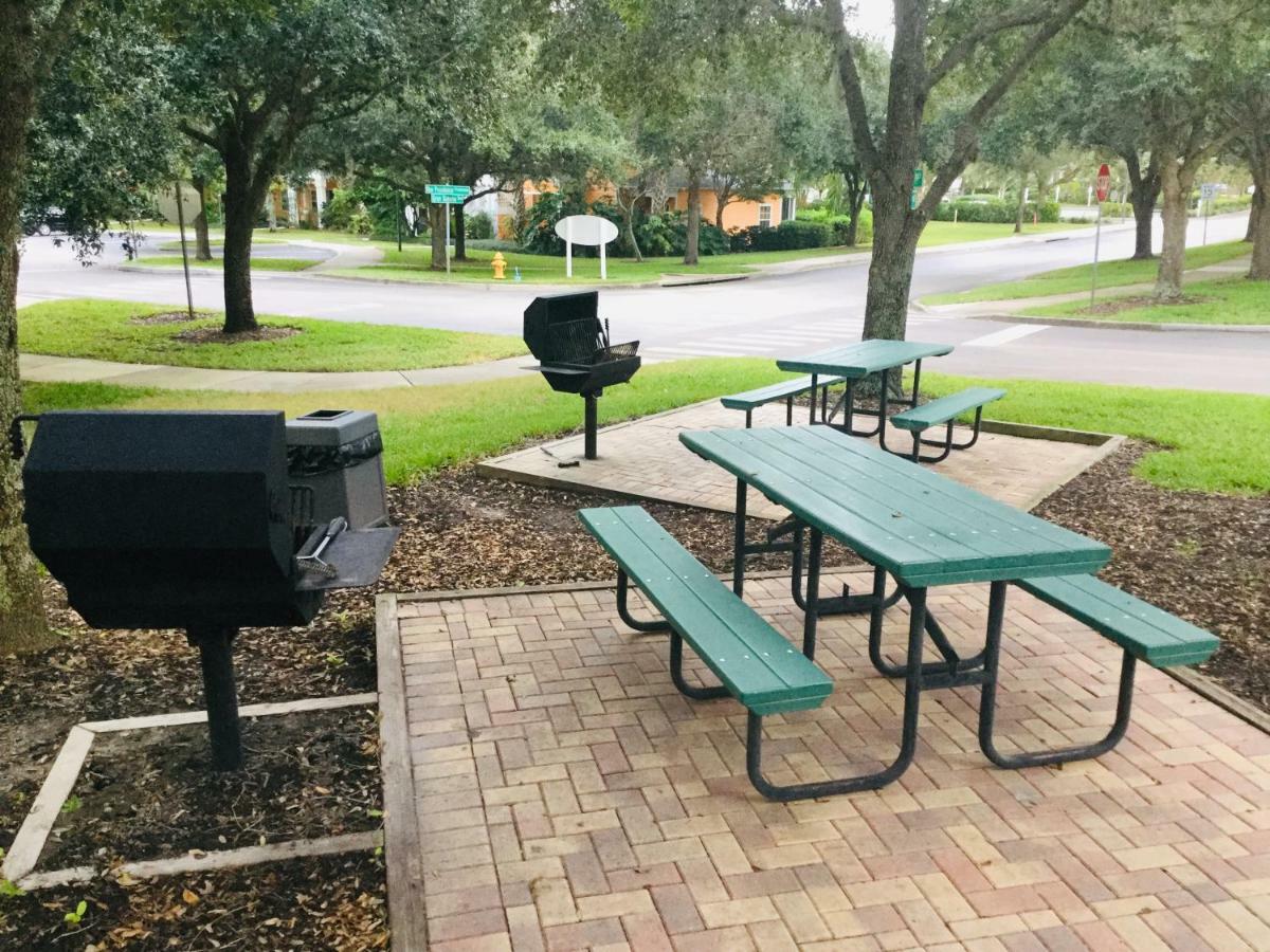 Beautiful 3 Bedroom Apartment minutes from Disney! Kissimmee Extérieur photo