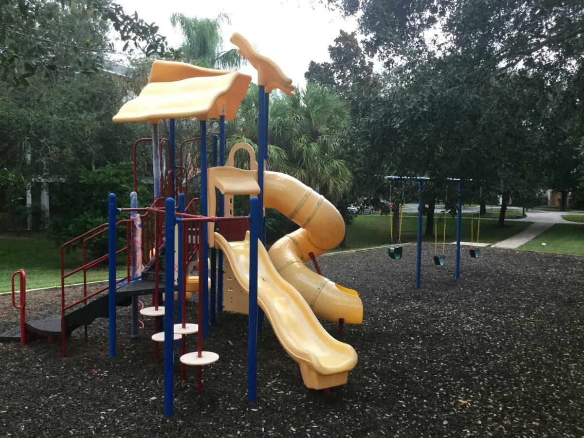 Beautiful 3 Bedroom Apartment minutes from Disney! Kissimmee Extérieur photo