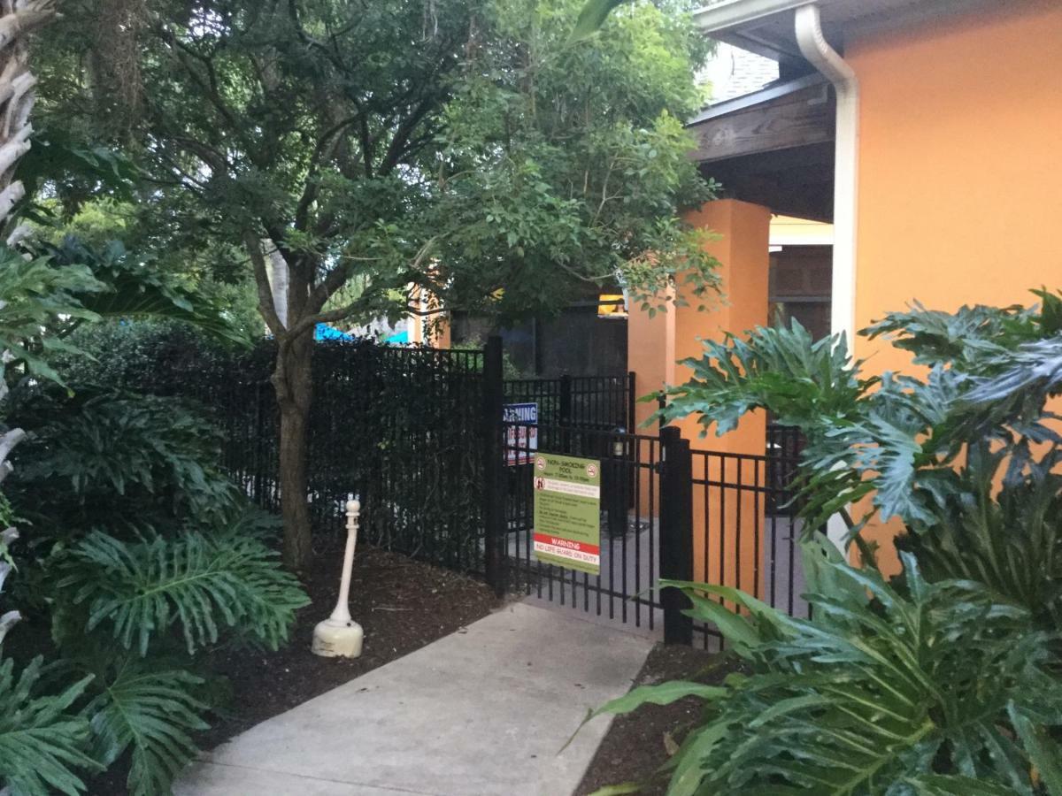 Beautiful 3 Bedroom Apartment minutes from Disney! Kissimmee Extérieur photo